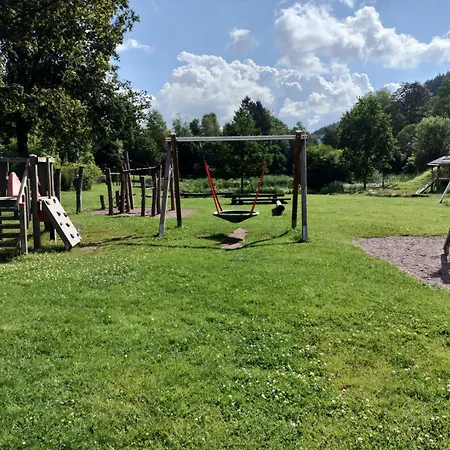 Residenz Zueschen A Apartmán *